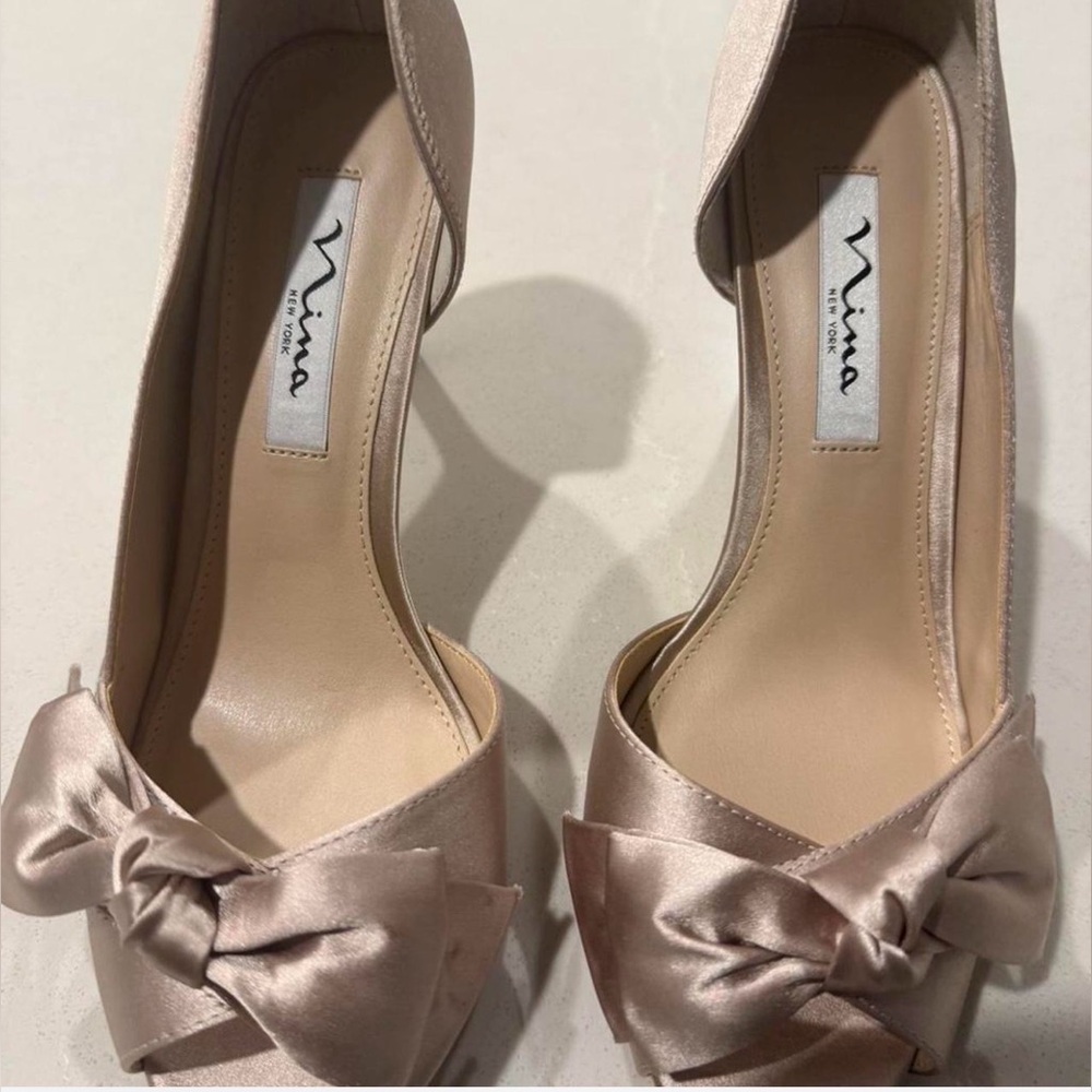 Nina Satin Bow D'Orsay Pumps - Blush Pink Size 8 New Never Worn